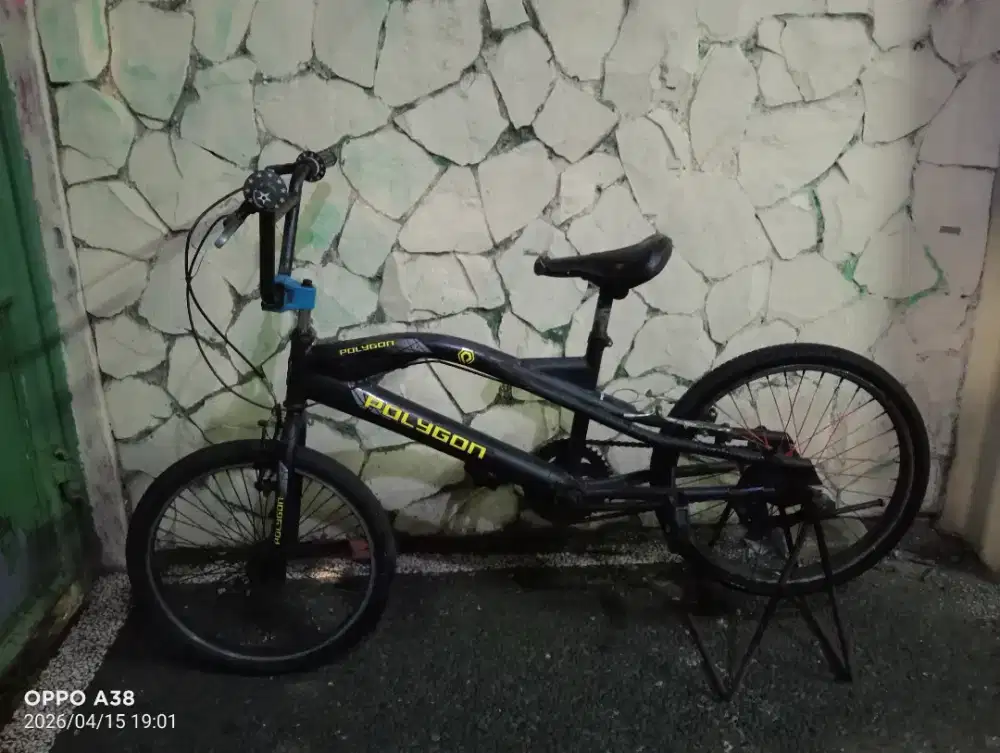 Jual butuh sepeda BMX UK 20 kondisi normal siap gowes minus pemakaian