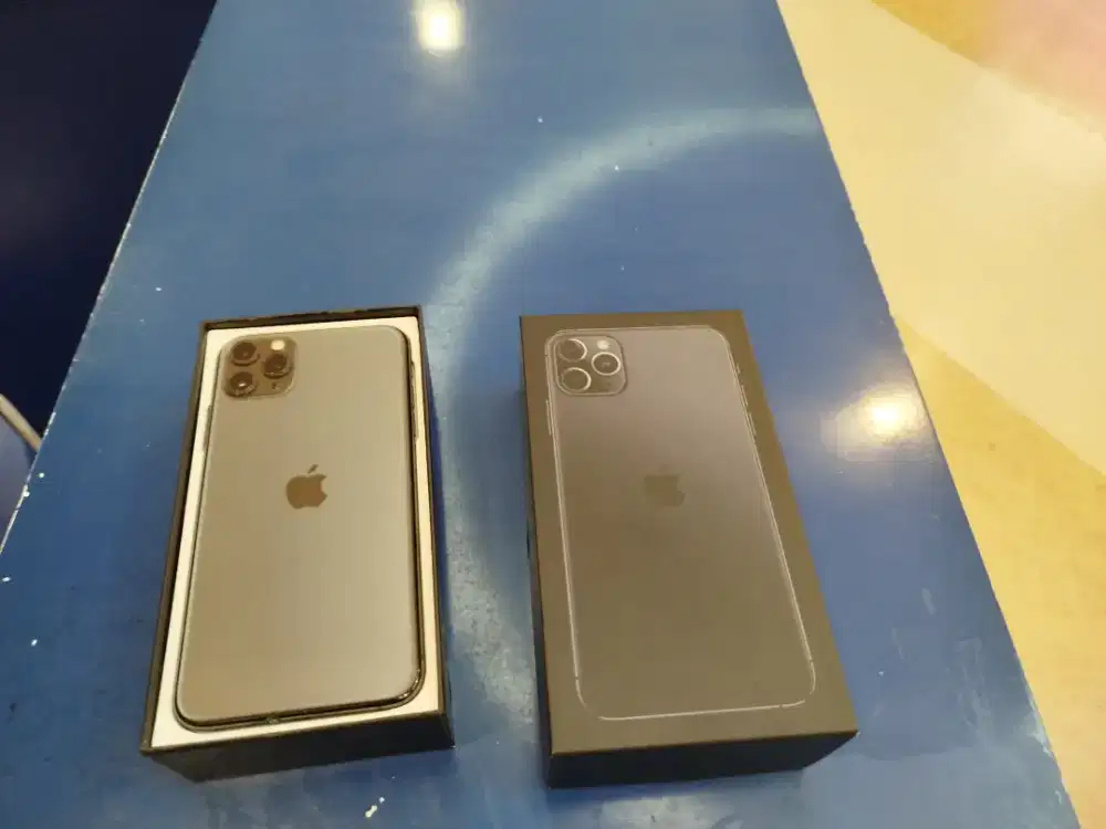 iPhone 11 pro max 512gb yg ini enak