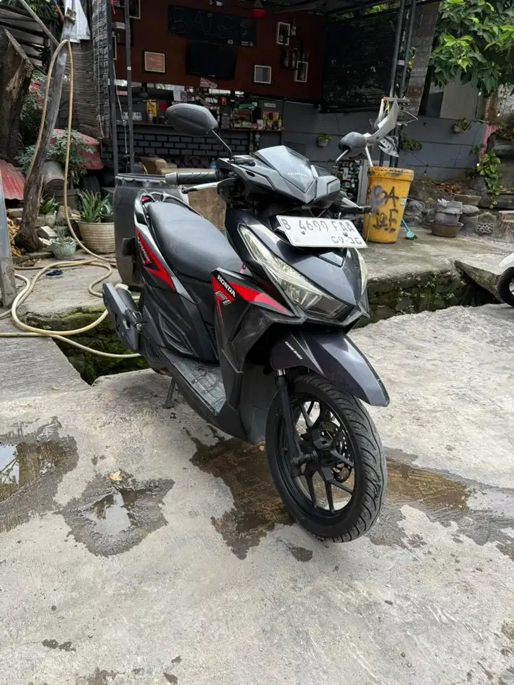 Honda Vario 125 LED OLD 2015 pajak hidup