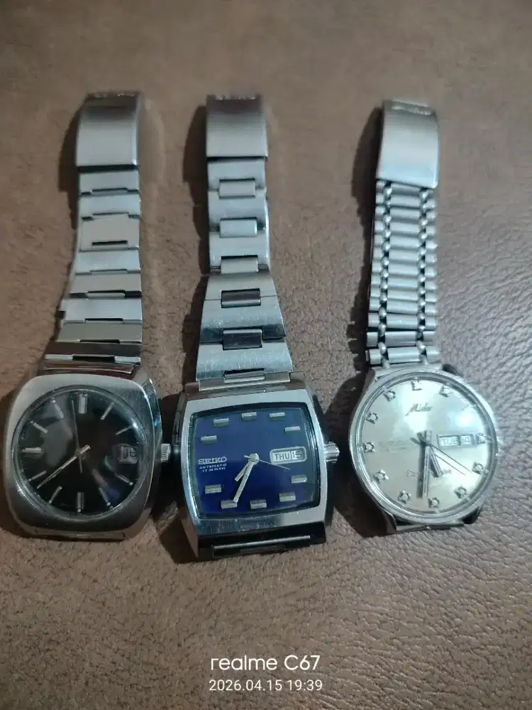 Juwal jam tangan jadul  ( B U )