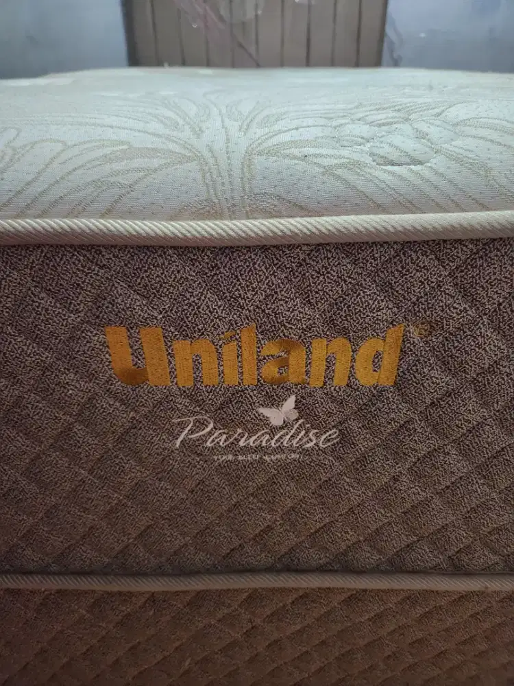 Springbed tingkat Uniland