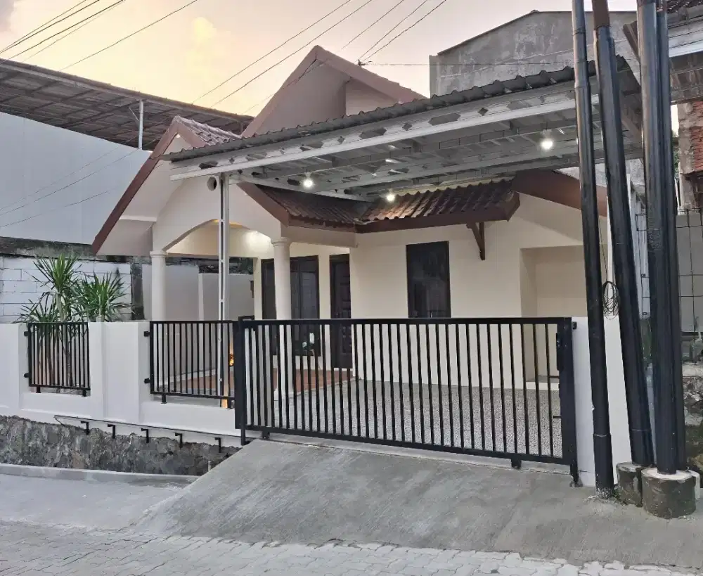 RUMAH CANTIK CANDI SEWU MANYARAN UNTUNG SUROPATI