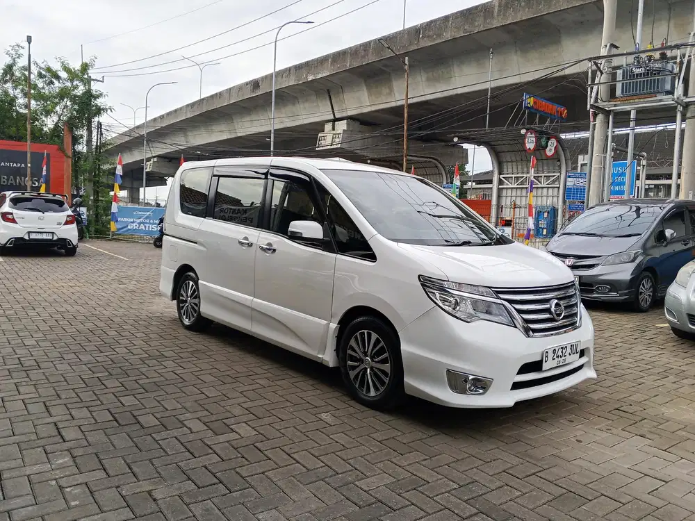 Nissan Serena 2018 Bensin