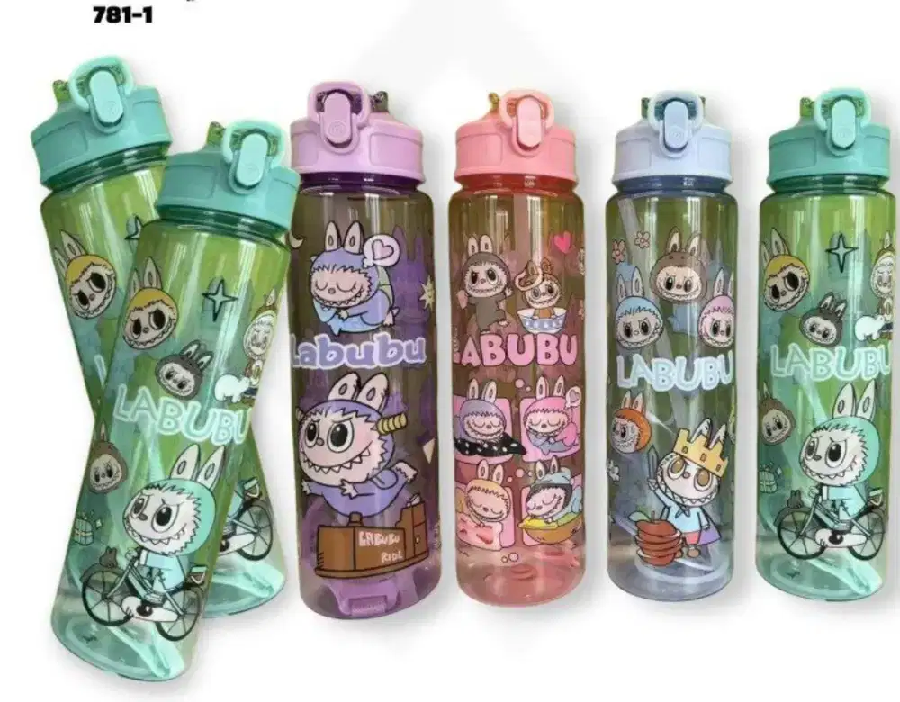 BOTOL TRITAN LABUBU 900ML