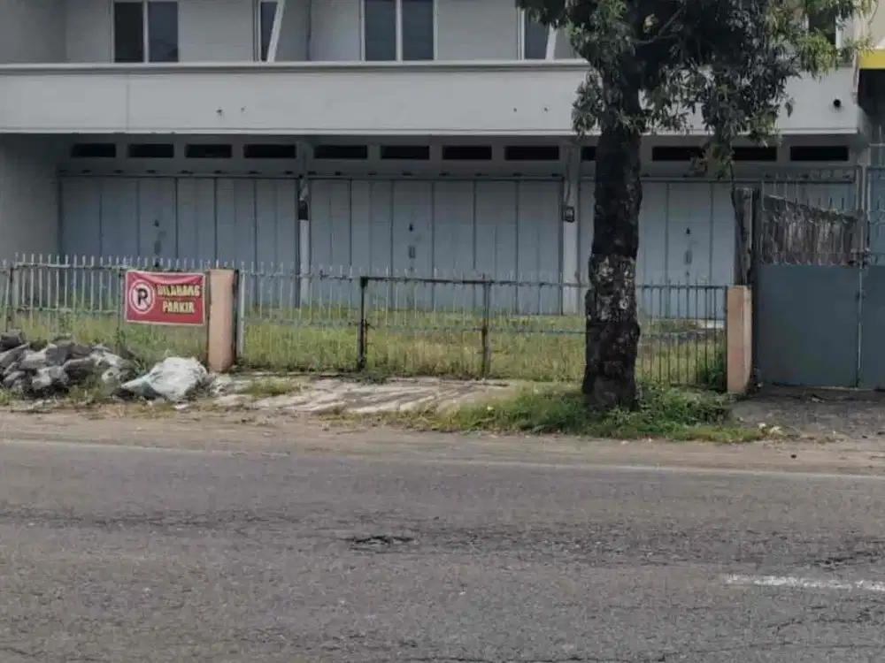 dijual gudang di nusukan solo