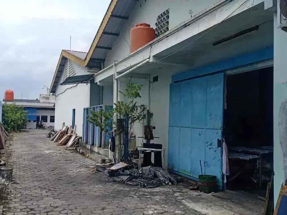 dijual gudang ditelukan