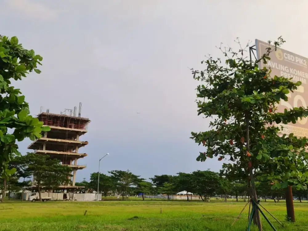 Kavling Komersil PIK 2 Boulevard Utama 2100m2 Seberang Menara Syariah