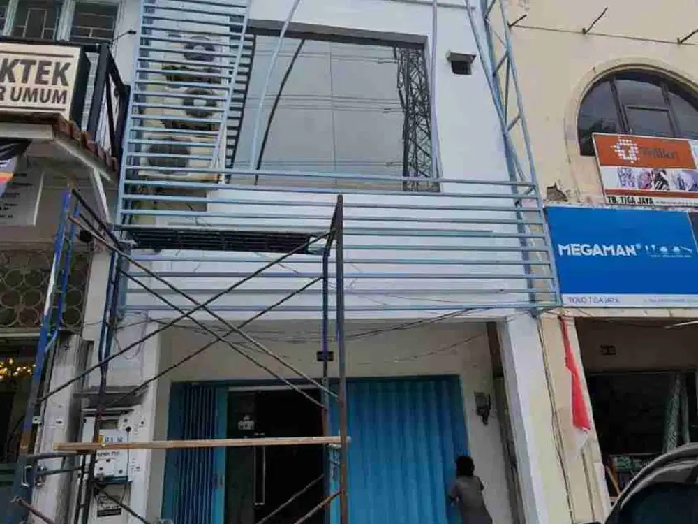 Dijual Ruko 3Lantai Vila Bukit Mas