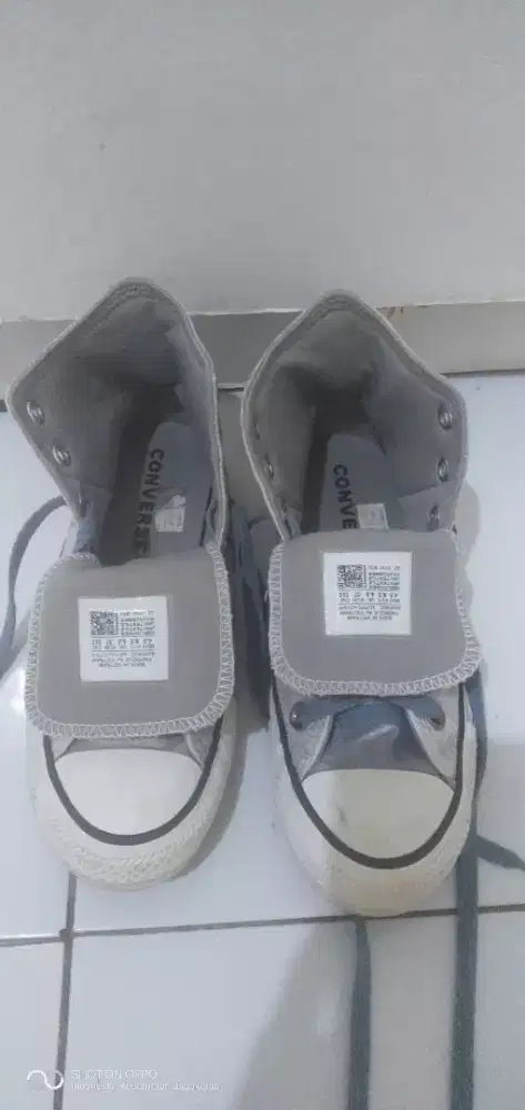 Sepatu Converse original Vietnam