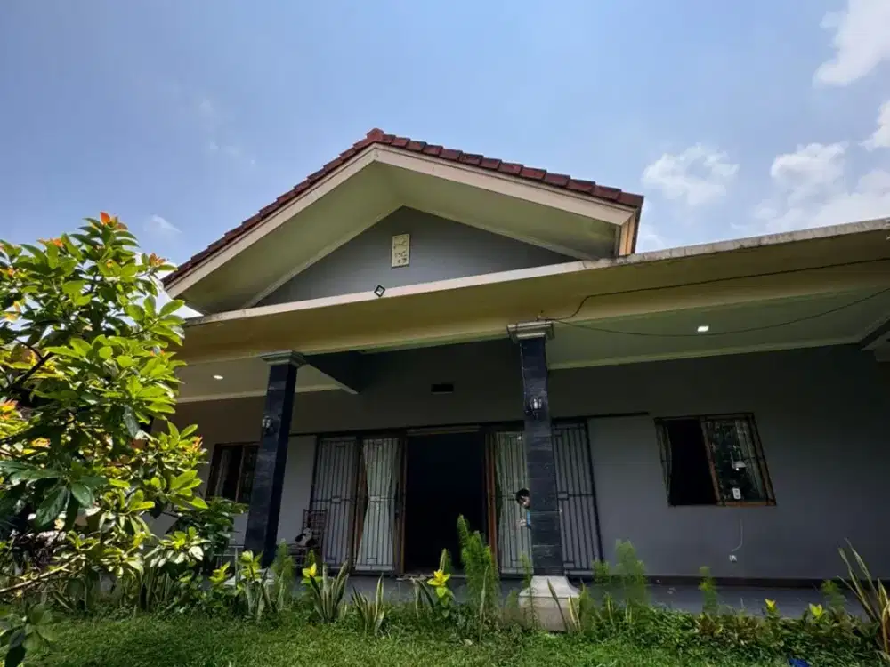 Dijual Rumah 1 Lantai dengan Lingkungan Asri di Parung Bogor