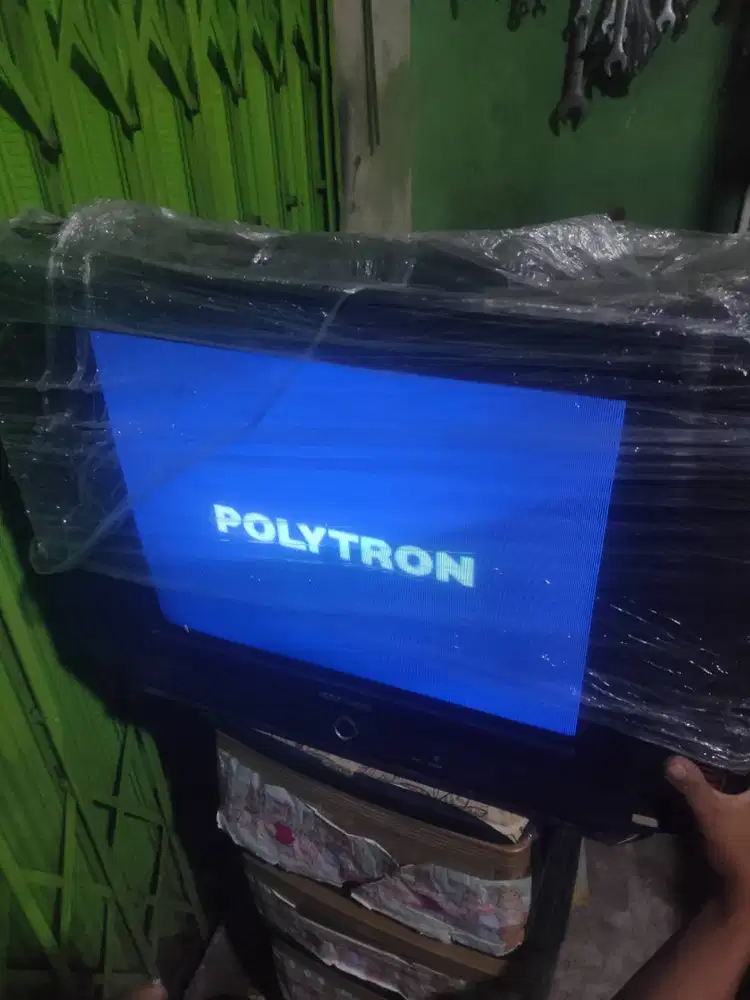 Tv Polytron u-slime tabung 21 inc