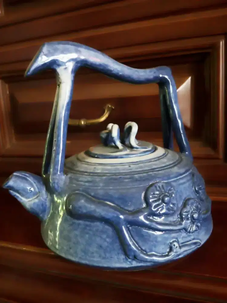 Teko Keramik Cantik dan Vintage