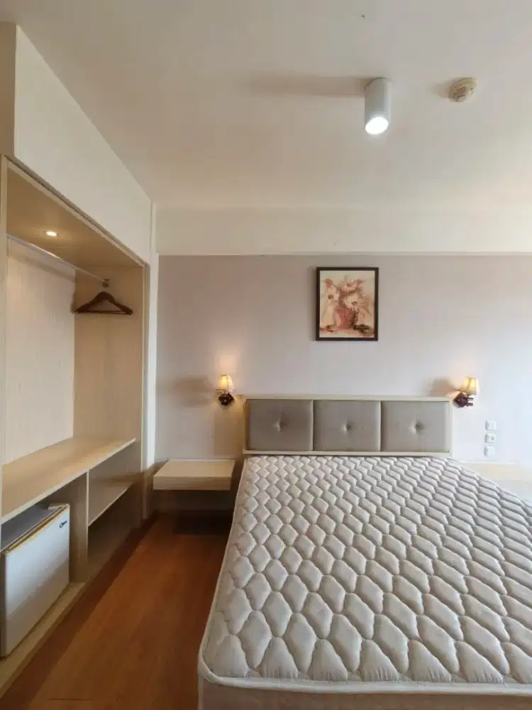 Gunawangsa Manyar 2BR Jadi Studio Besar Furnished dekat Unair,ITS,Merr