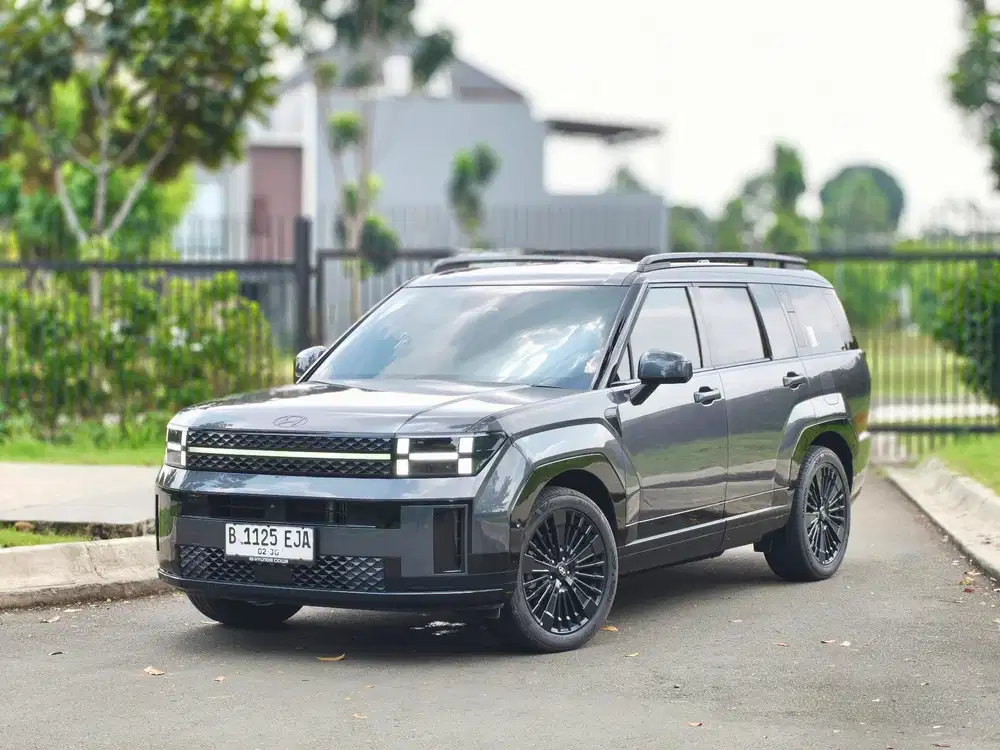 HYUNDAI SANTAFE 1.6 HYBRID CALLIGRAPHI AT 2024/2025 SUPER LOW KM 10rb