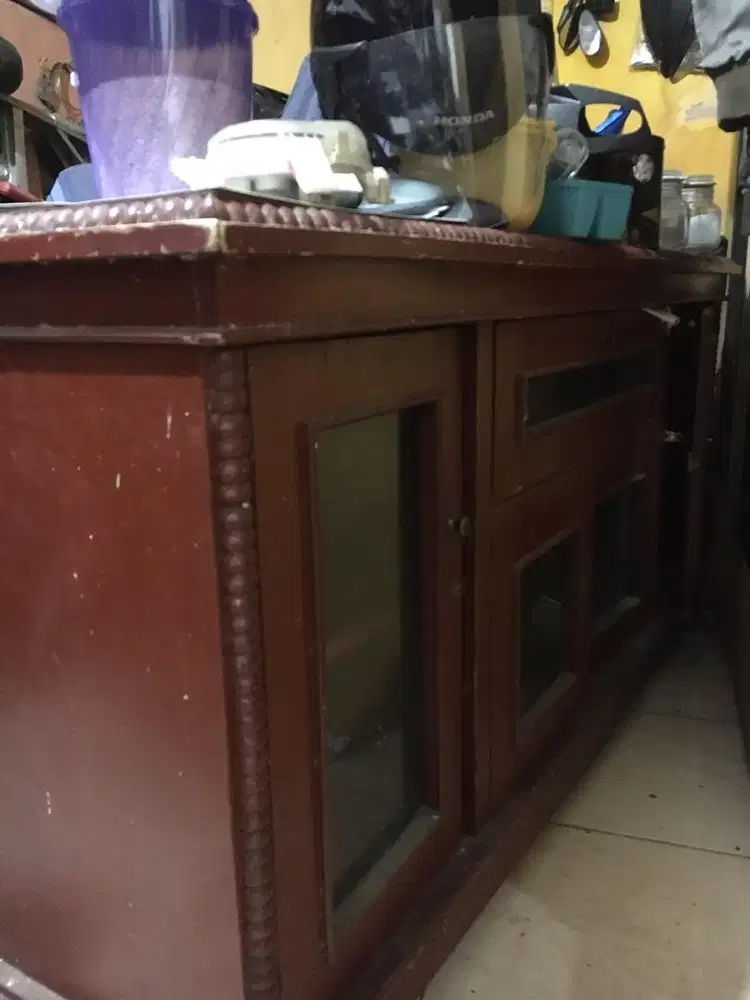Buffet lemari kayu