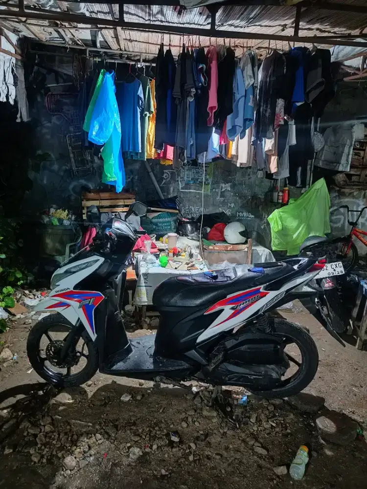Vario 125 old kzr pajak hidup