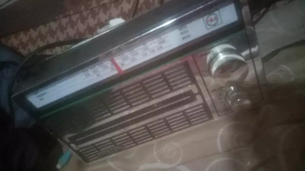 Radio internasional model terbaru