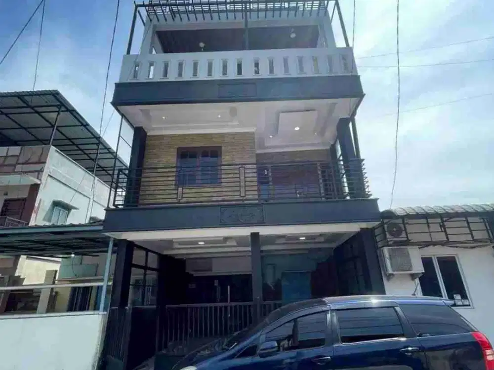 Dijual Cepat Rumah 3 Lantai di Baloi Mas Indah, Baloi