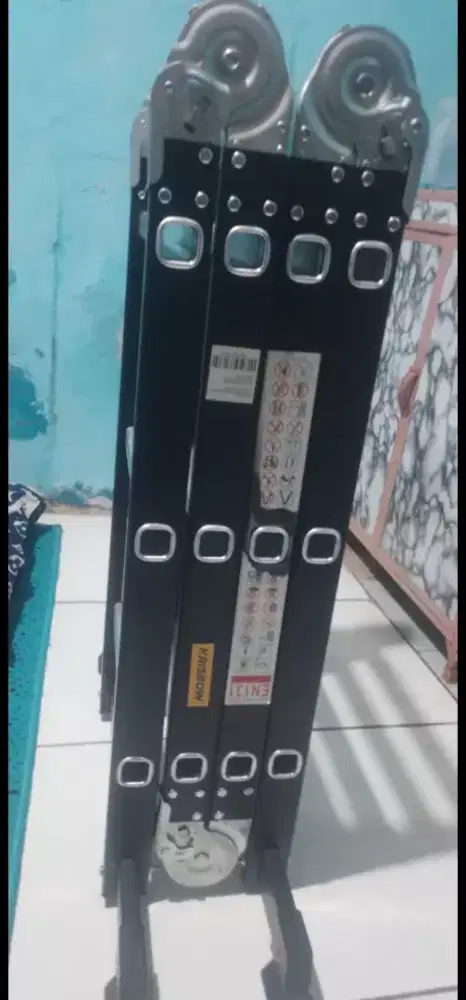 Tangga lipat Krisbow EN-131