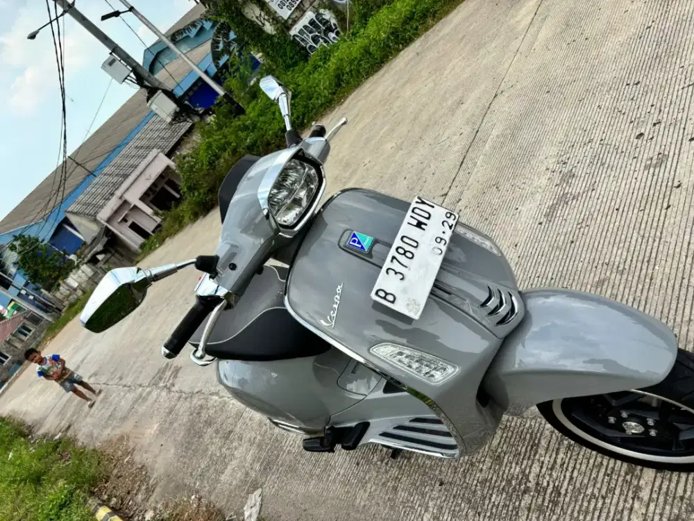 Vespa sprin s abs 2024