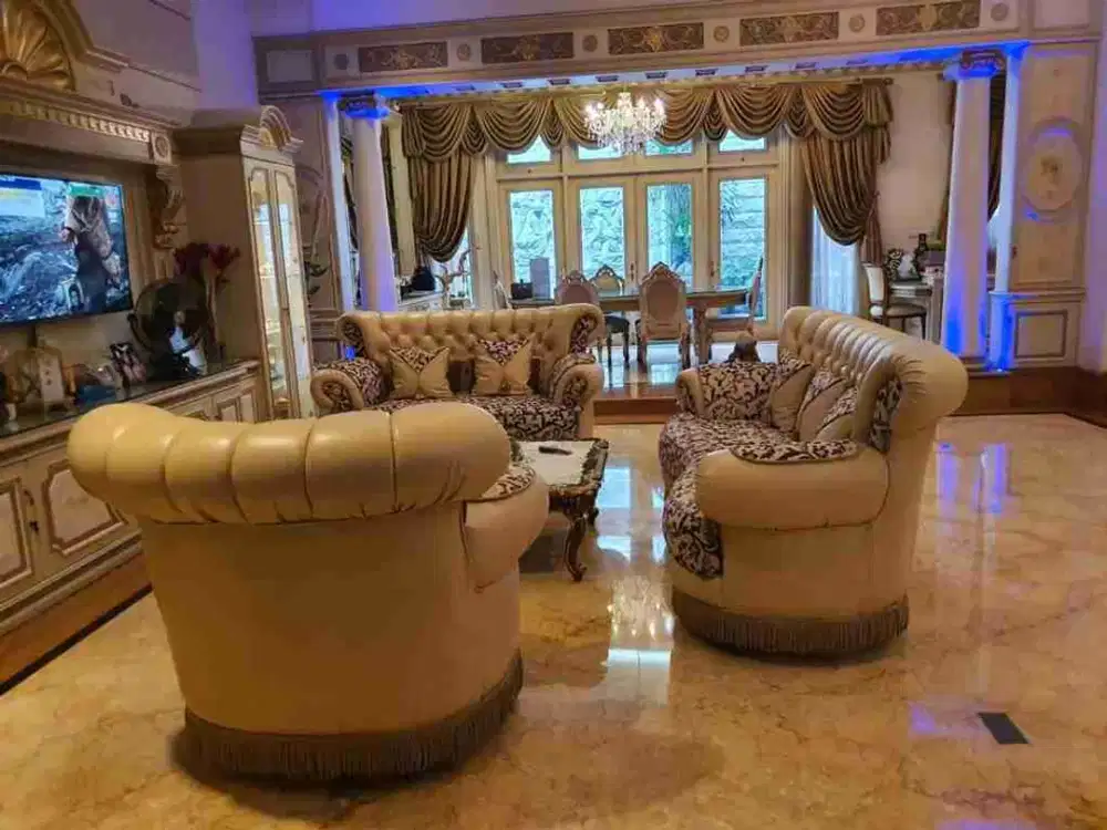 Dijual Rumah Siap Huni di Jl Raya Satelit Barat Surabaya