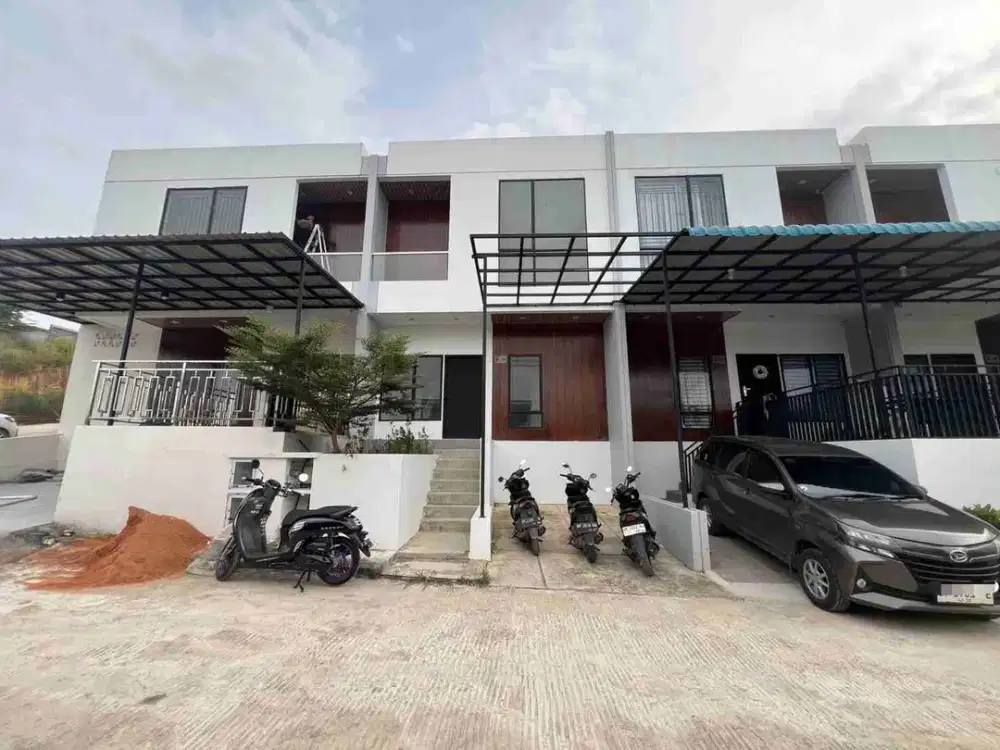Dijual Cepat Rumah 2 Lantai di Everhill, Batam Center