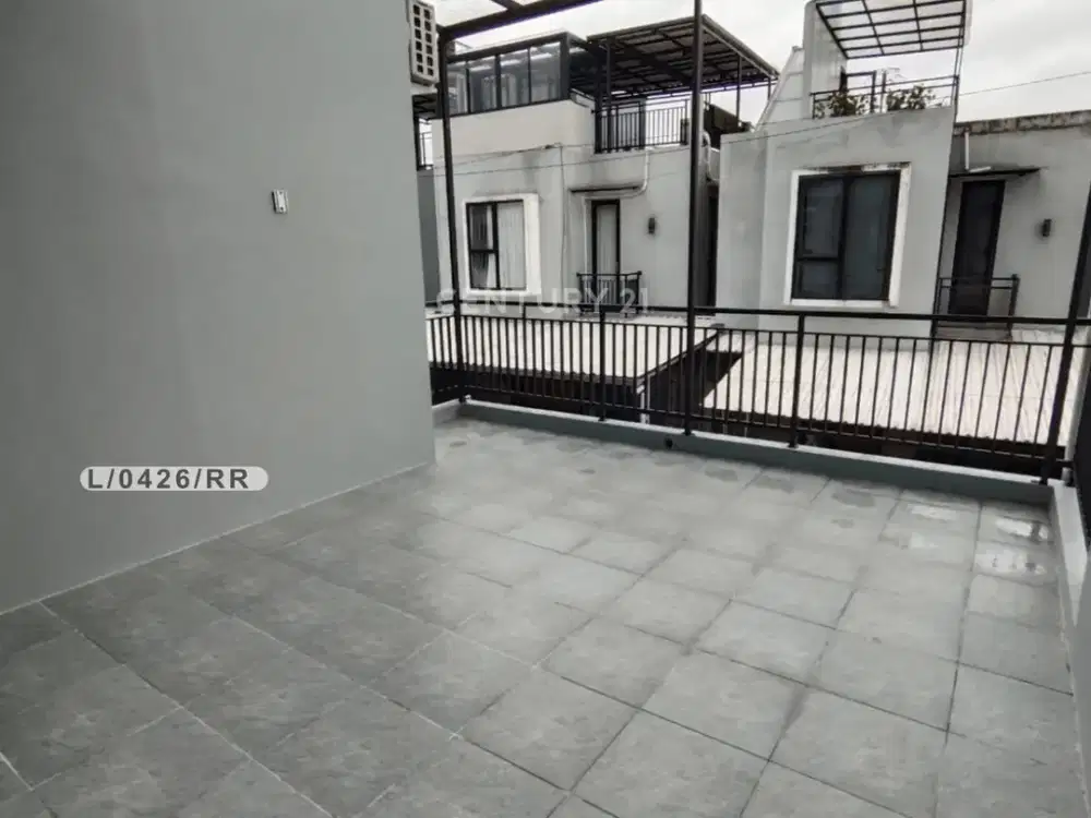 Rumah Nyaman Dan Strategis Di Komp Rumah Teduh Sariwangi Bandung