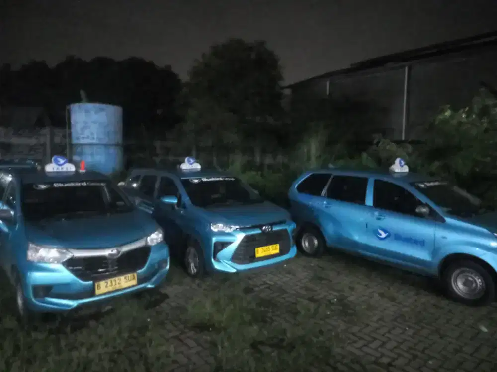 Lowongan pengemudi BlueBird  Taksi