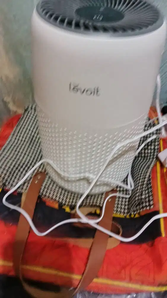 Air purifier ( LEVOIT )