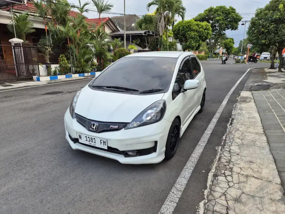 Jazz rs th 2011 MATIC facelift istimewa