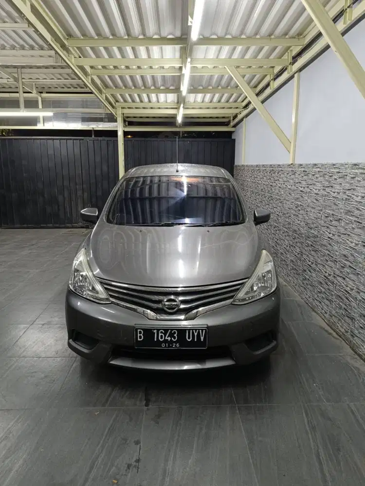 DIJUAL GRAND LIVINA 1.5 SV AUTOMATIC TAHUN 2015