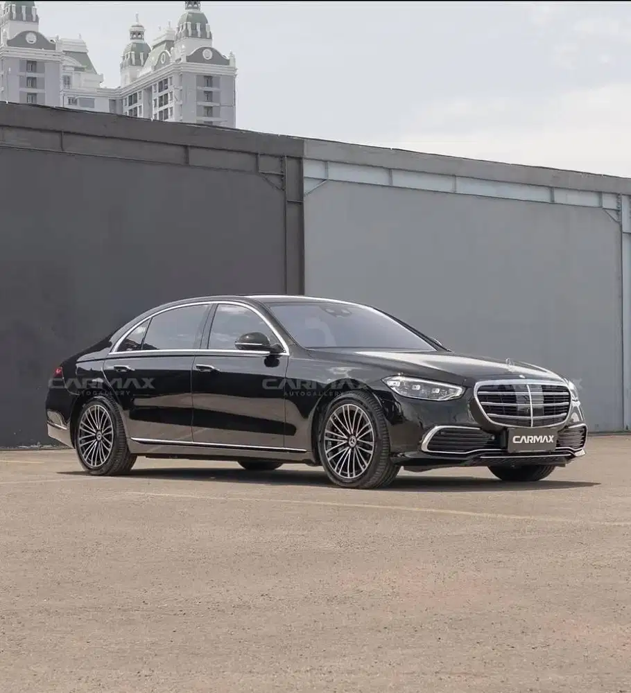 Mercedes benz S450 at 2022