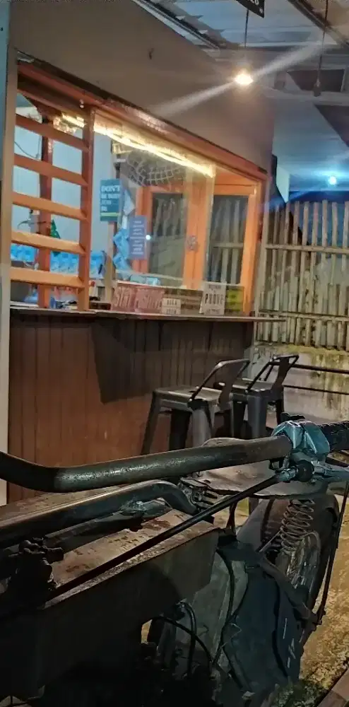 Gerobak besar usaha minuman jelly arem rempah