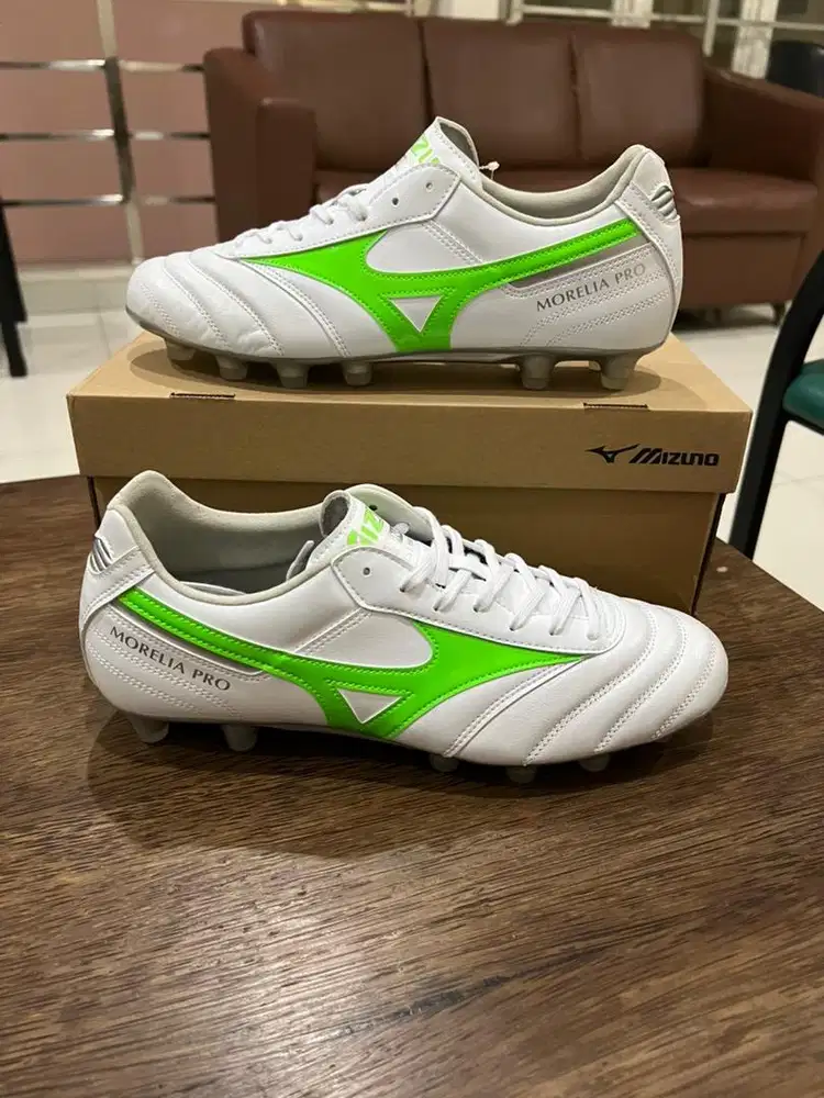 Sepatu Bola Mizuno Morelia II Pro FG White/Green BNIB Original Resmi