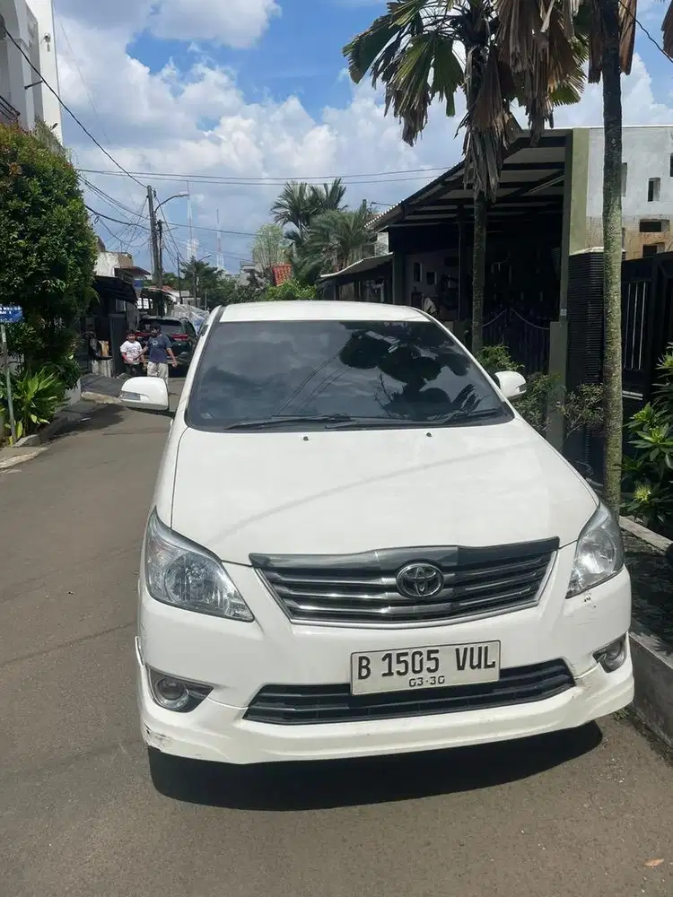 Innova 1tr 2012 Type G Luxury Automatic Low Km