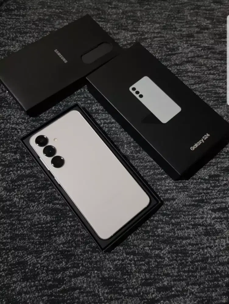 Samsung S24 8/512GB Resmi Sein, bs tt