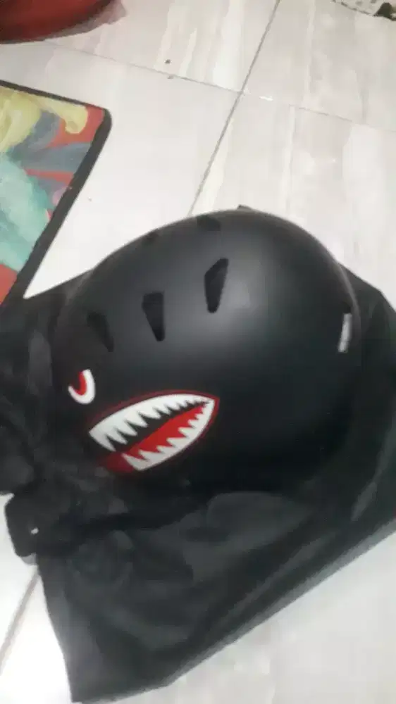 Helm skateboard Mat shark