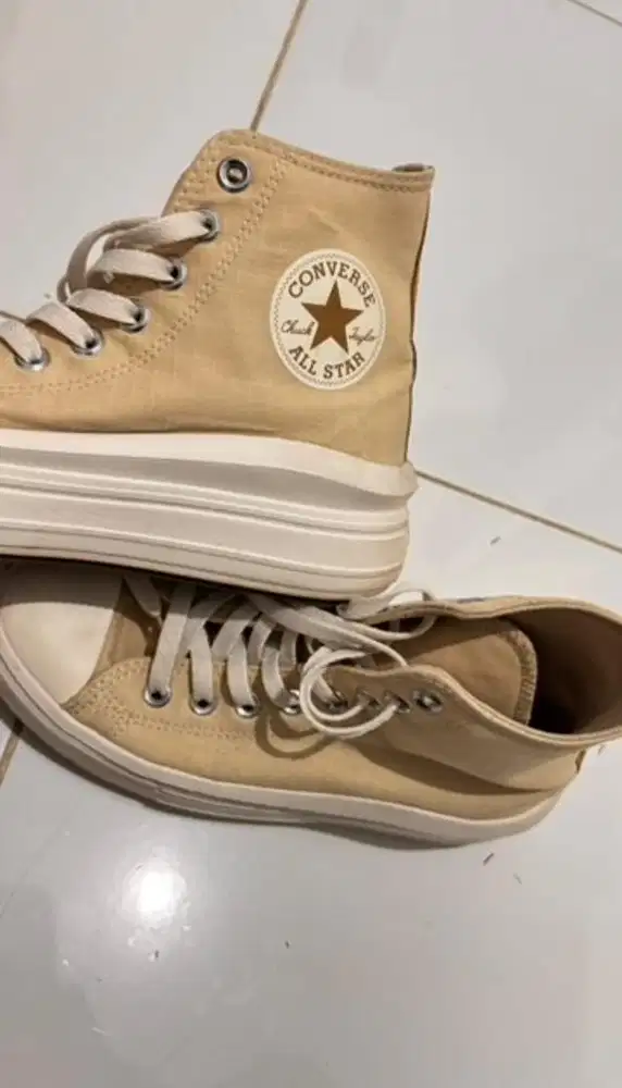 SEPATU CONVERSE CHUCKTAYLOR