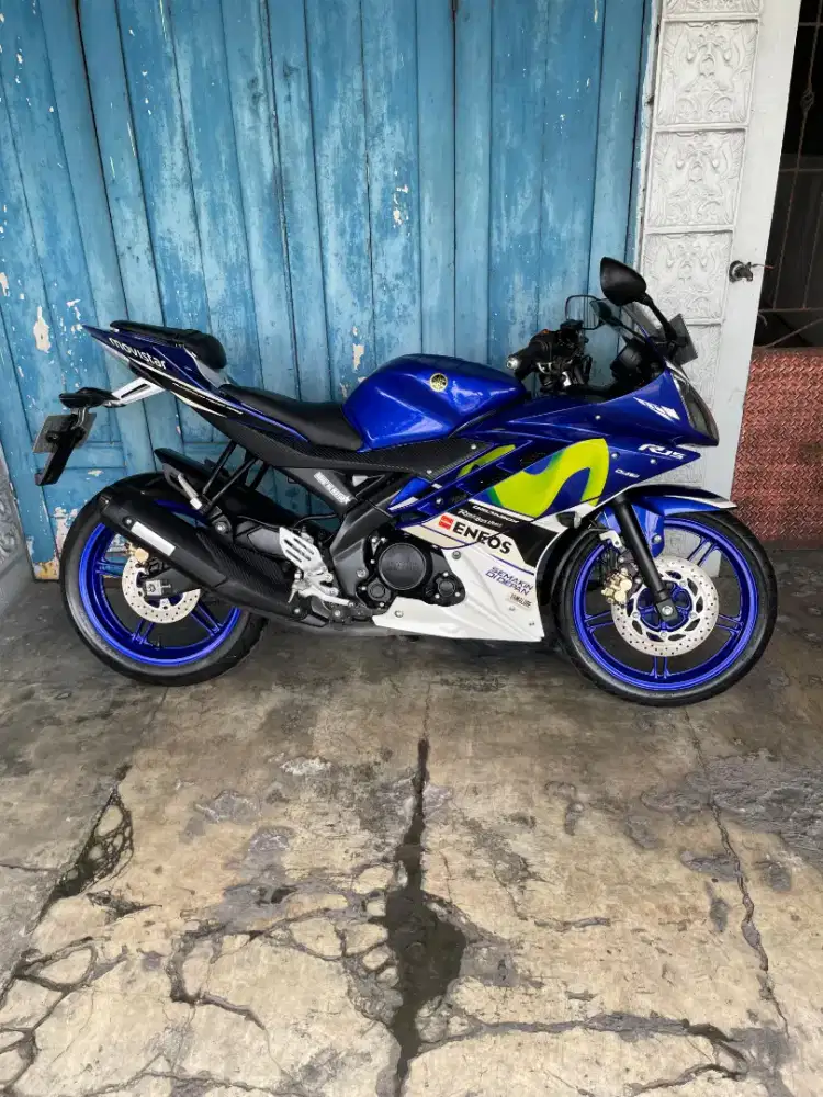 Yamaha R15 2016