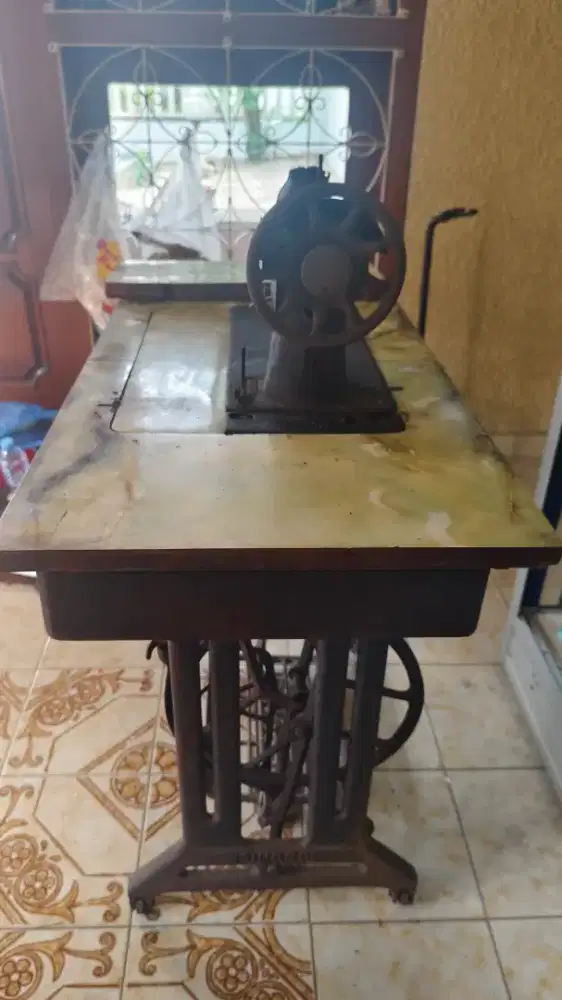 Jual murah mesin jahit jadul