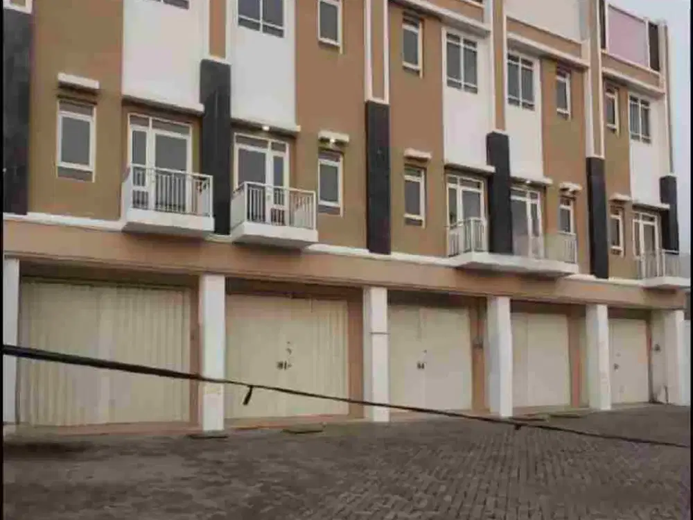 Ruko 3Lt Gress 3 Unit Siap Pakai di Kutisari Surabaya Dekat Sentra Industri Rungkut, Trans Icon, Polda&Kejaksaan