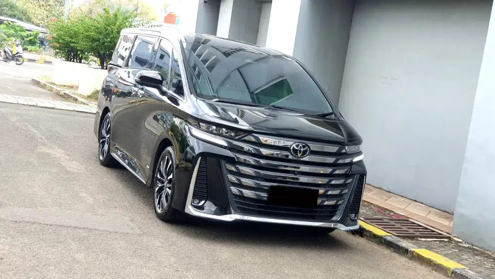 [ LOW KM ] Toyota Vellfire VIP Executive Lounge Hybrid 2024/2025
