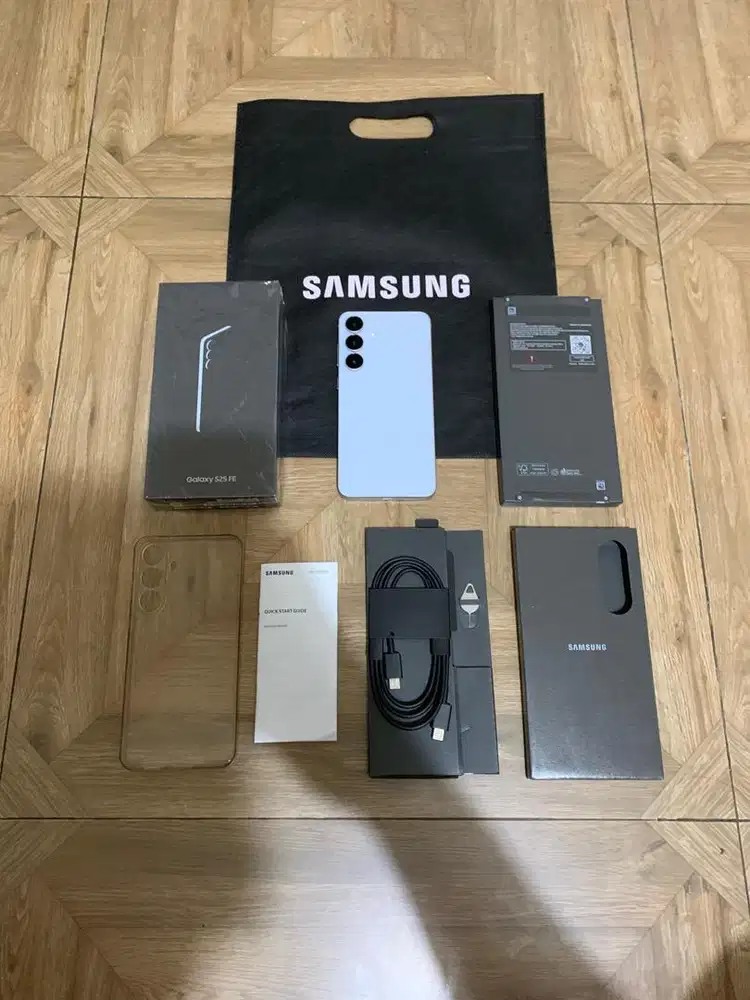 SAMSUNG S25 FE RAM 12/256 GB GARANSI ON SEIN