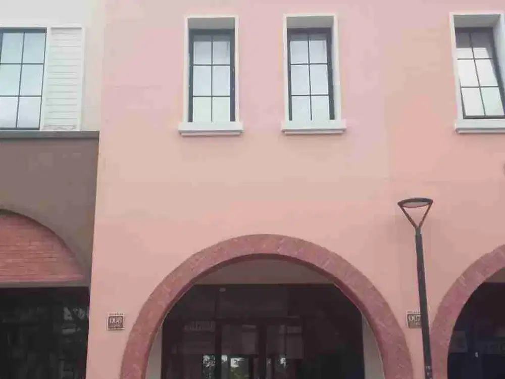 Disewakan  Murah Ruko Osaka PIK2