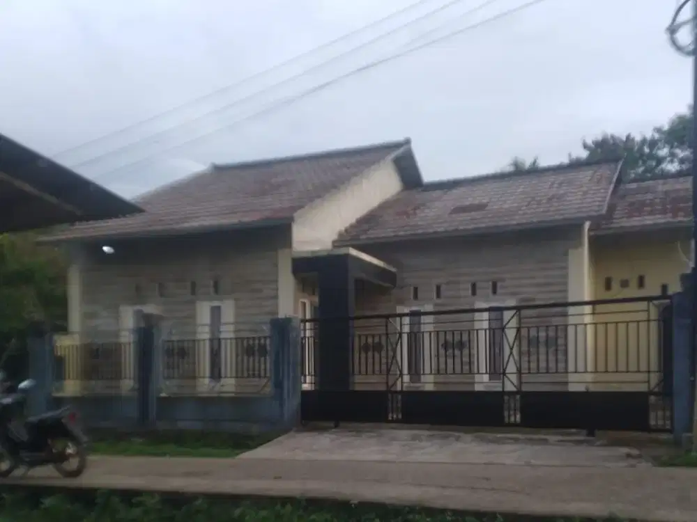Dijual Rumah di Kampung Jambe, Tigaraksa