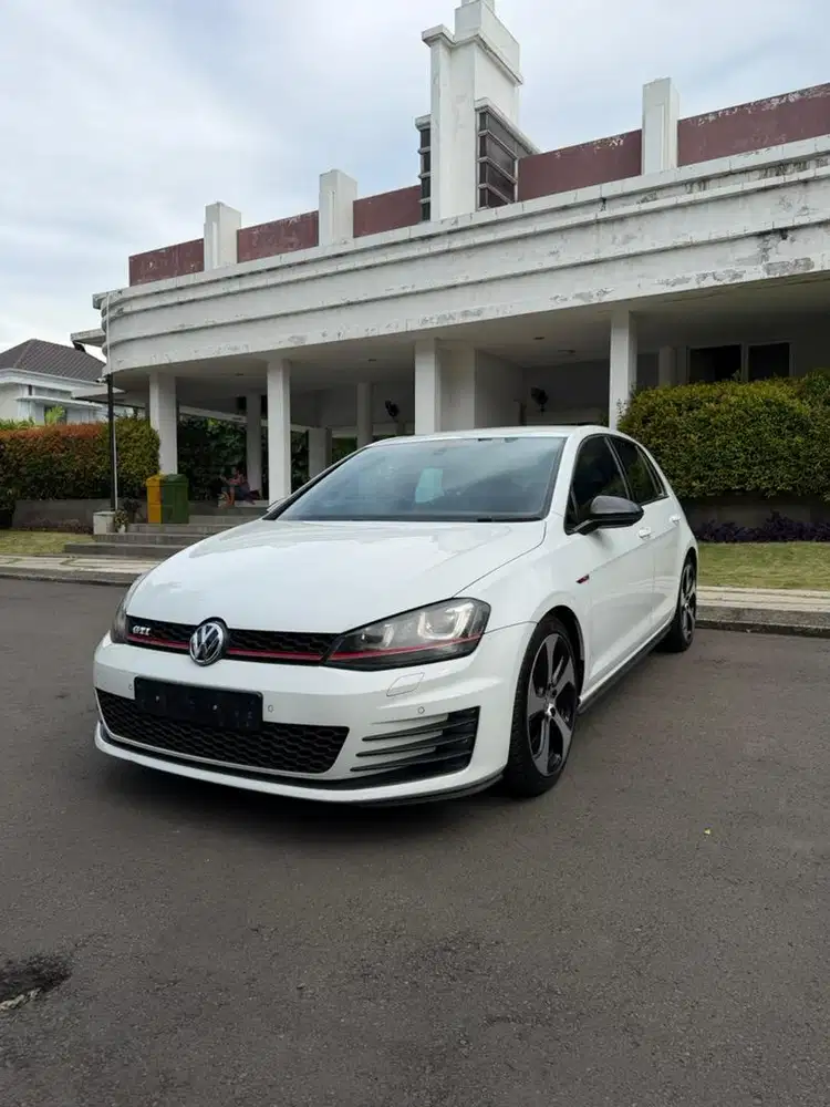 VW Golf GTI mark VII 2014