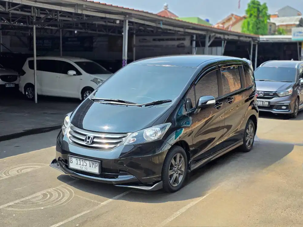 Freed E PSD Matic 2011 Dp 8 Juta Promo