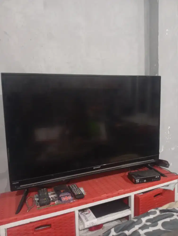 Jual smart TV merk sharp