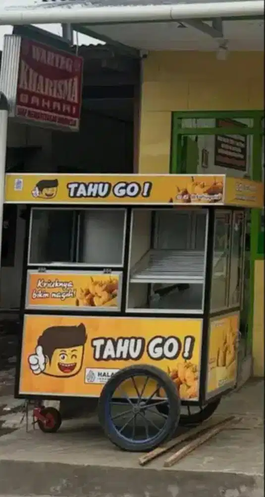 Dibutuhkan Segera Karyawan Outlet Tahu Go