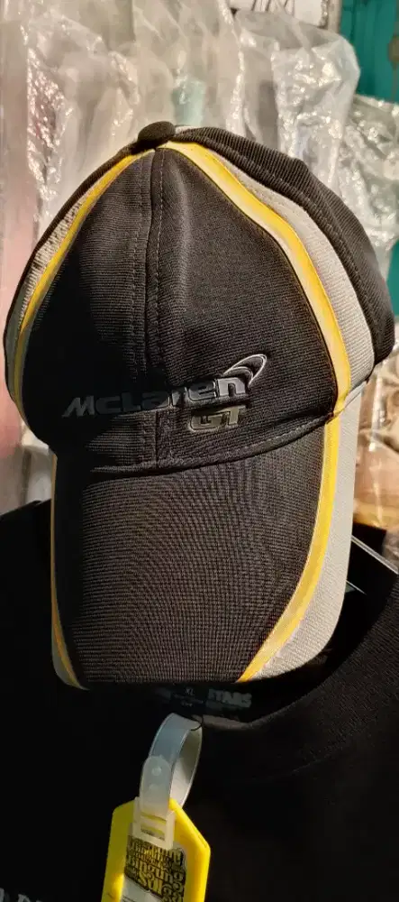 Topi koleksi MCLAREN